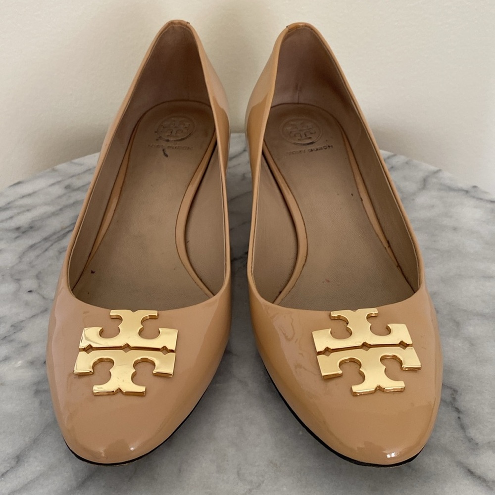 Tory Burch Nude Patent Leather Flats with Gold Logo